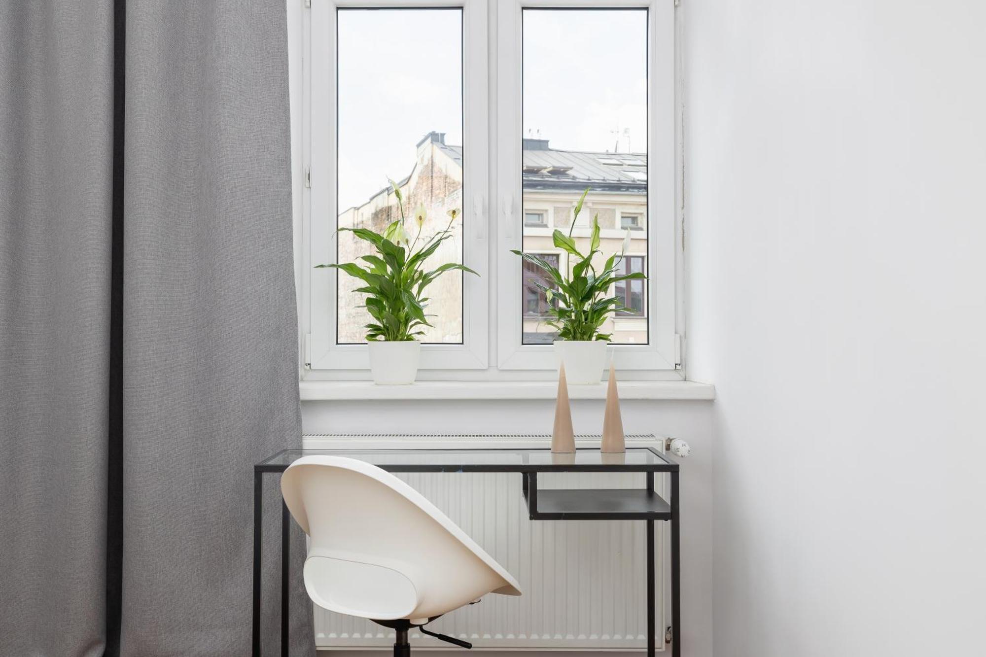 1-Bedroom Apartment With Balcony - Dluga 65 Cracovia Exterior foto