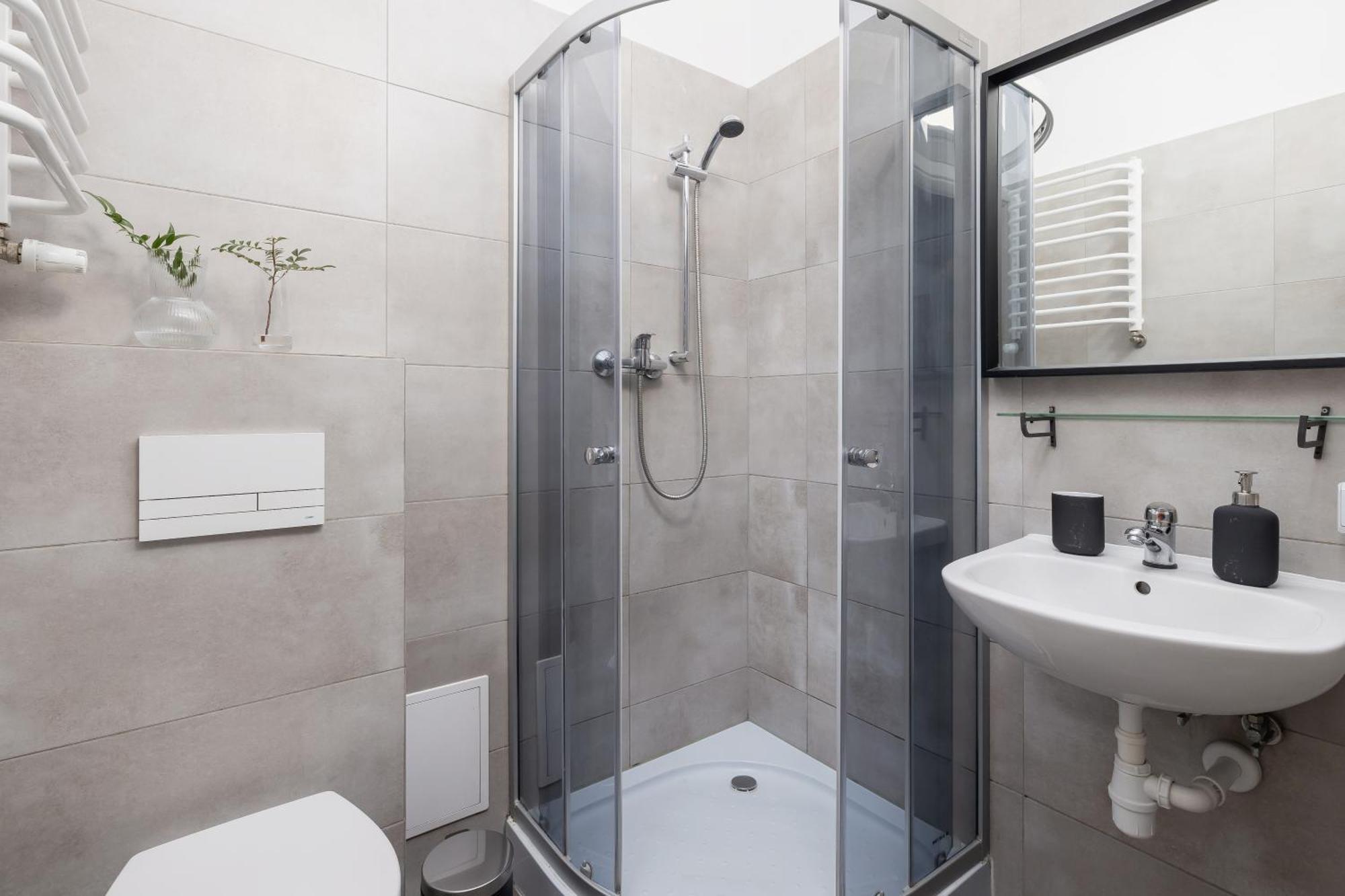 1-Bedroom Apartment With Balcony - Dluga 65 Cracovia Exterior foto